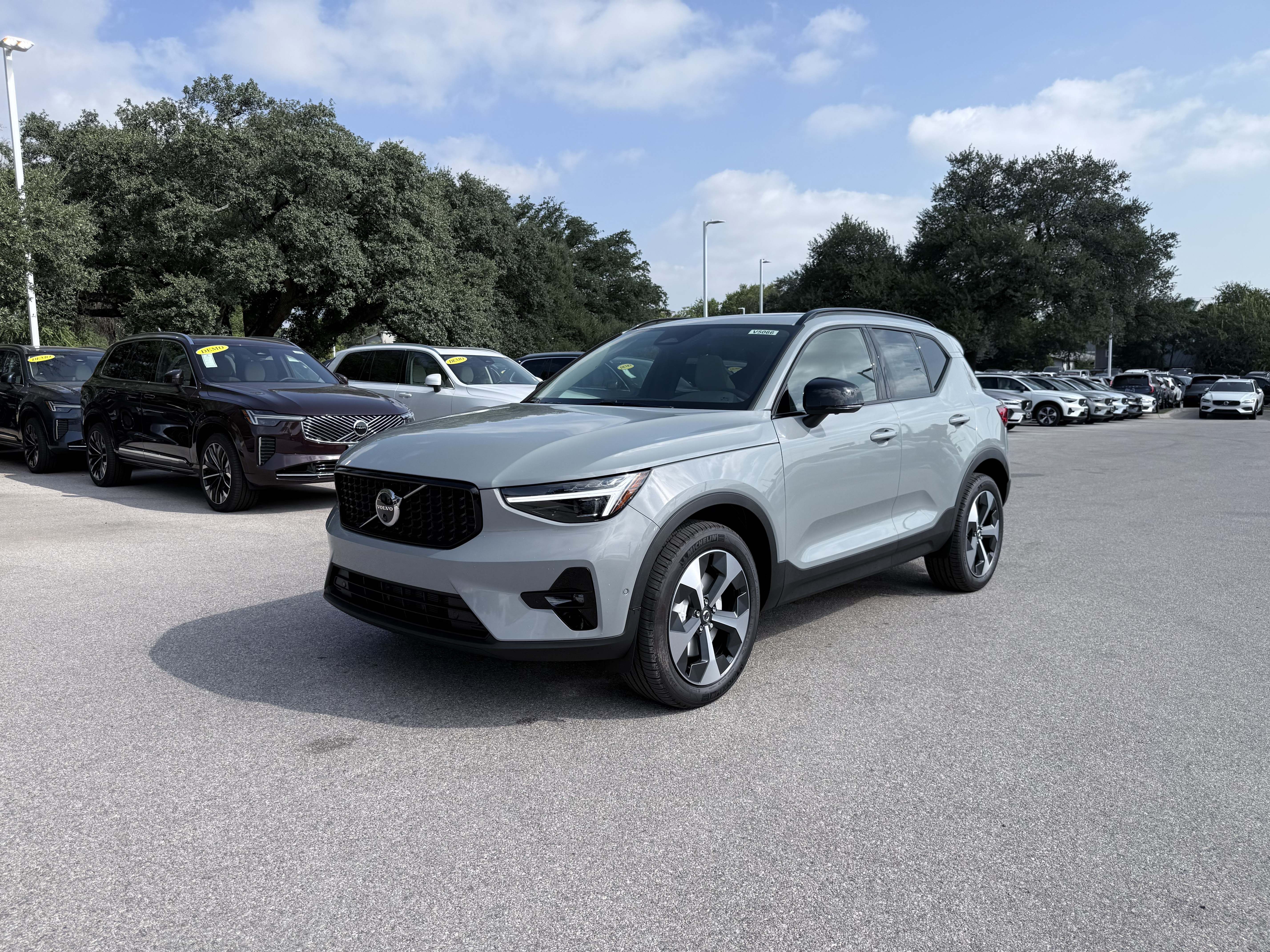 New 2026 Volvo XC40 B5 Plus SUV