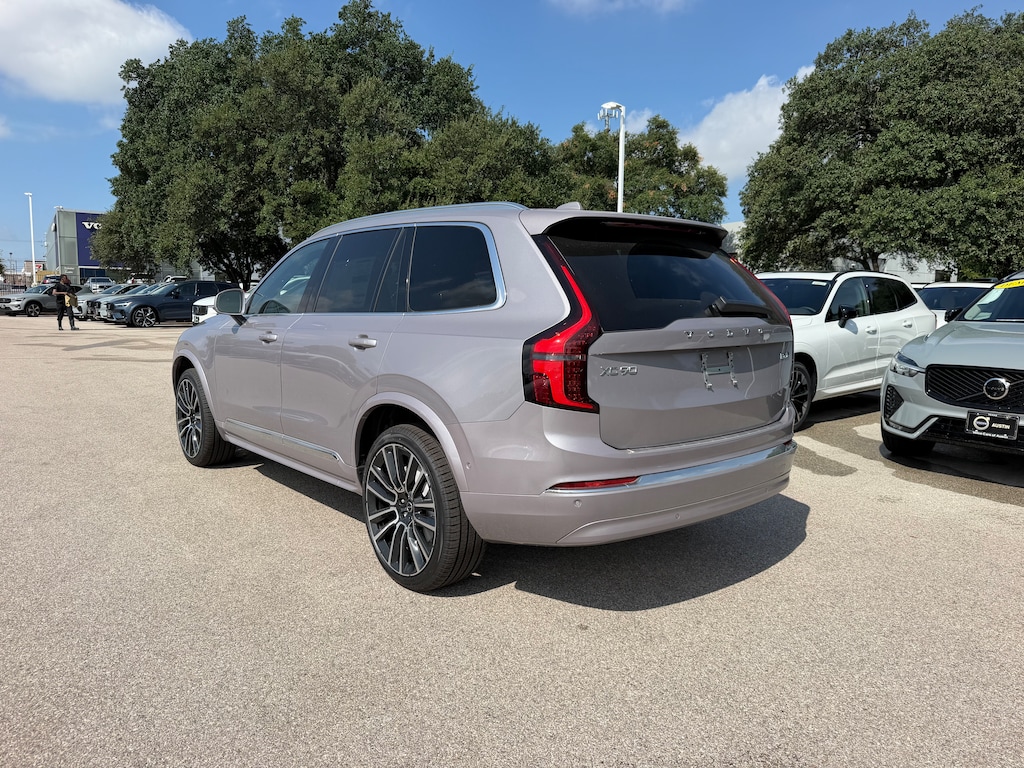 New 2026 Volvo XC90 B6 Plus 7-Seater SUV
