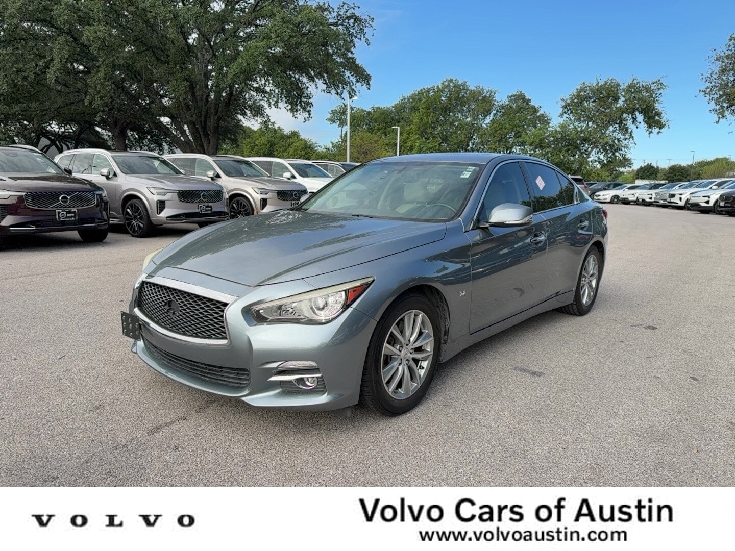 2015 INFINITI Q50