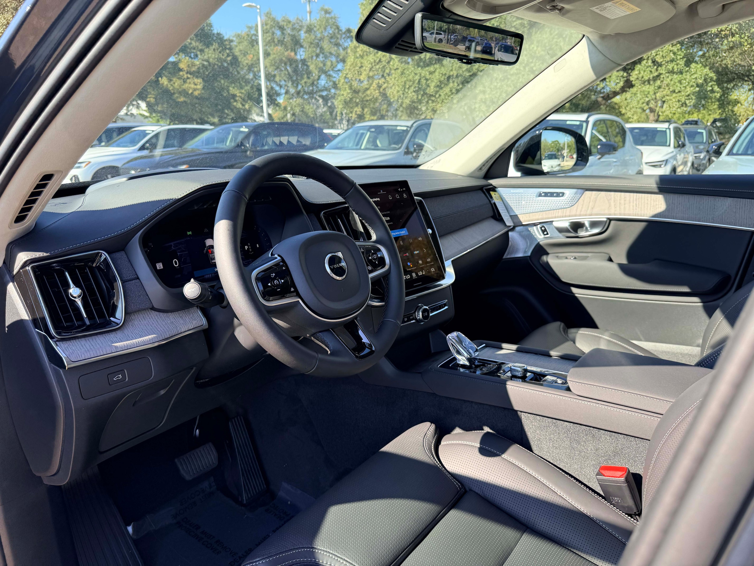 2026 Volvo XC90 Ultra - Photo 9