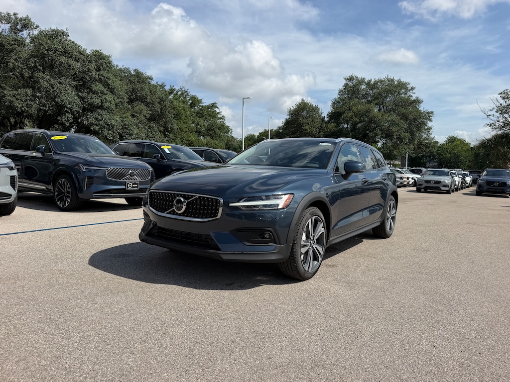 New 2026 Volvo V60 Cross Country B5 Plus Wagon