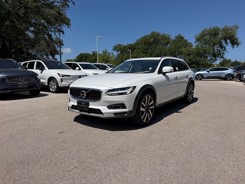 Used 2021 Volvo V90 Cross Country AWD T6 4dr Wagon Wagon