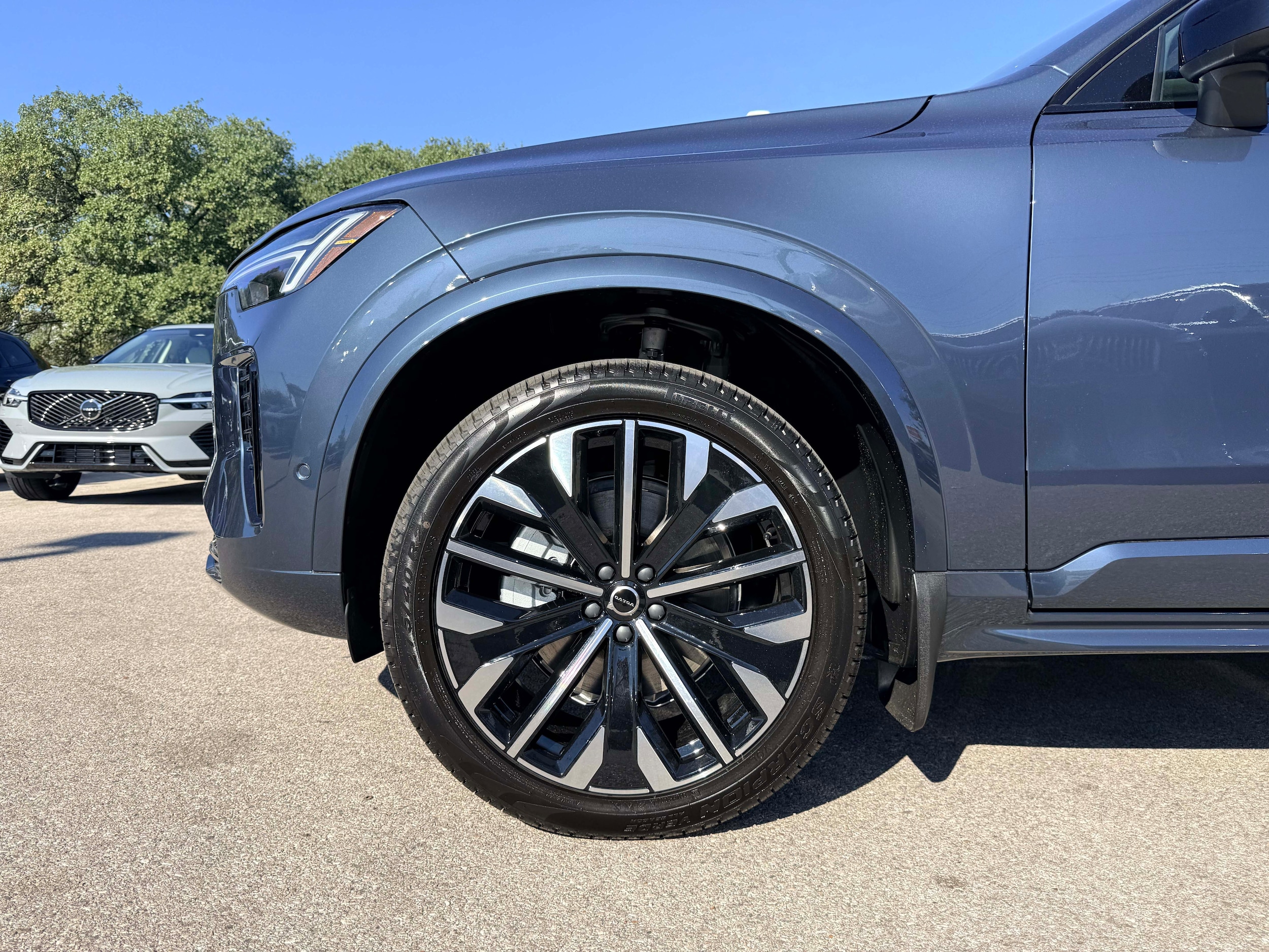 2026 Volvo XC90 Ultra - Photo 7