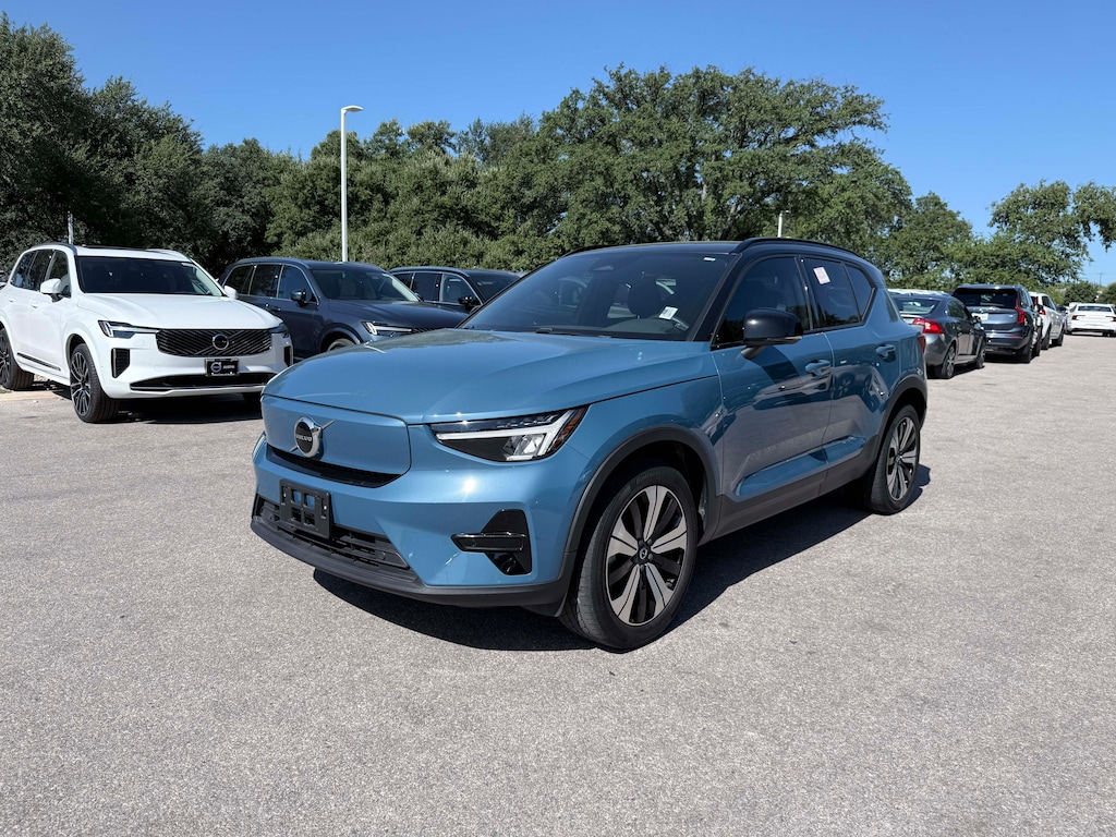 Certified 2023 Volvo XC40 Recharge Pure Electric Core SUV