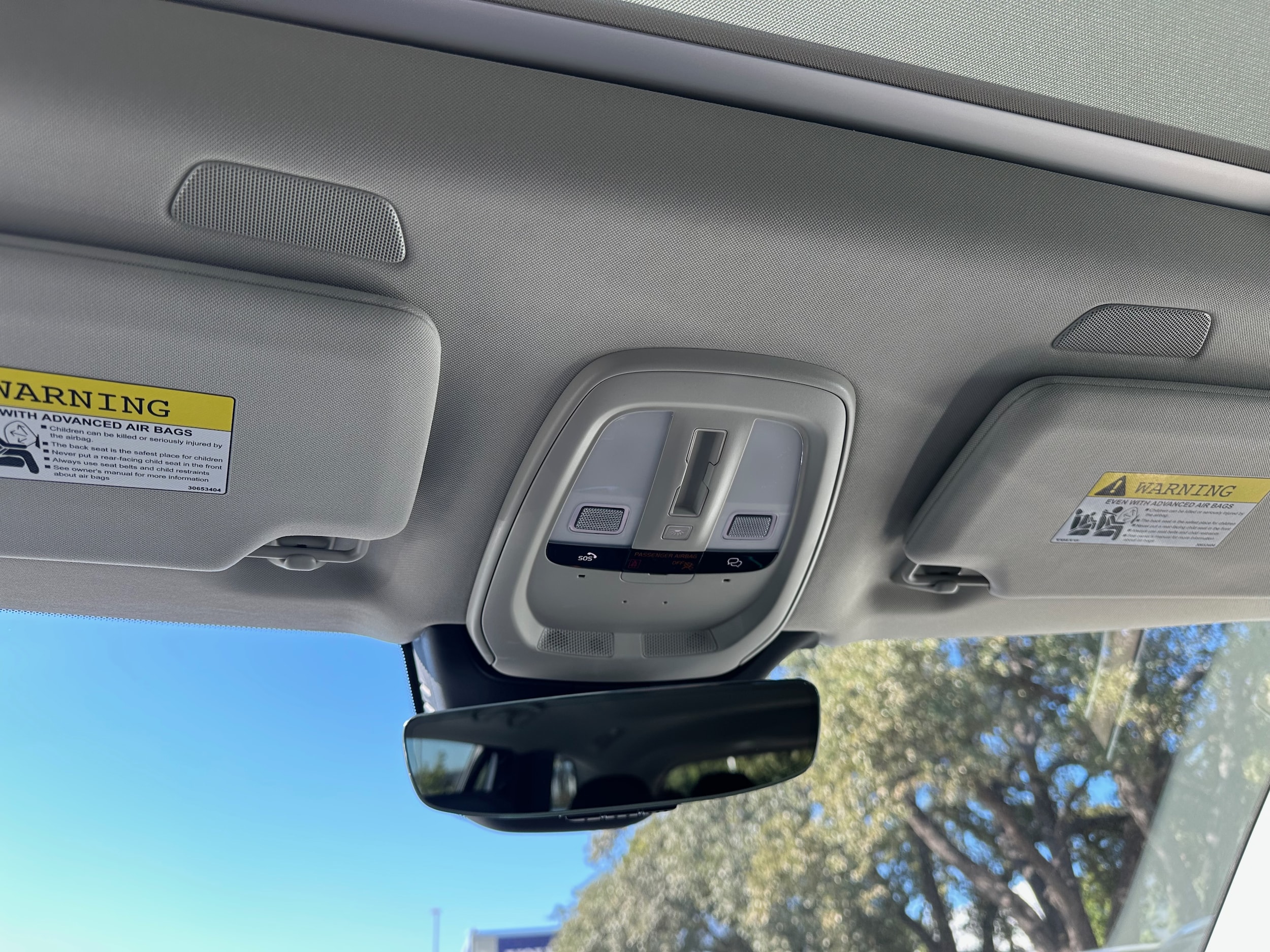 2026 Volvo XC90 Core - Photo 16