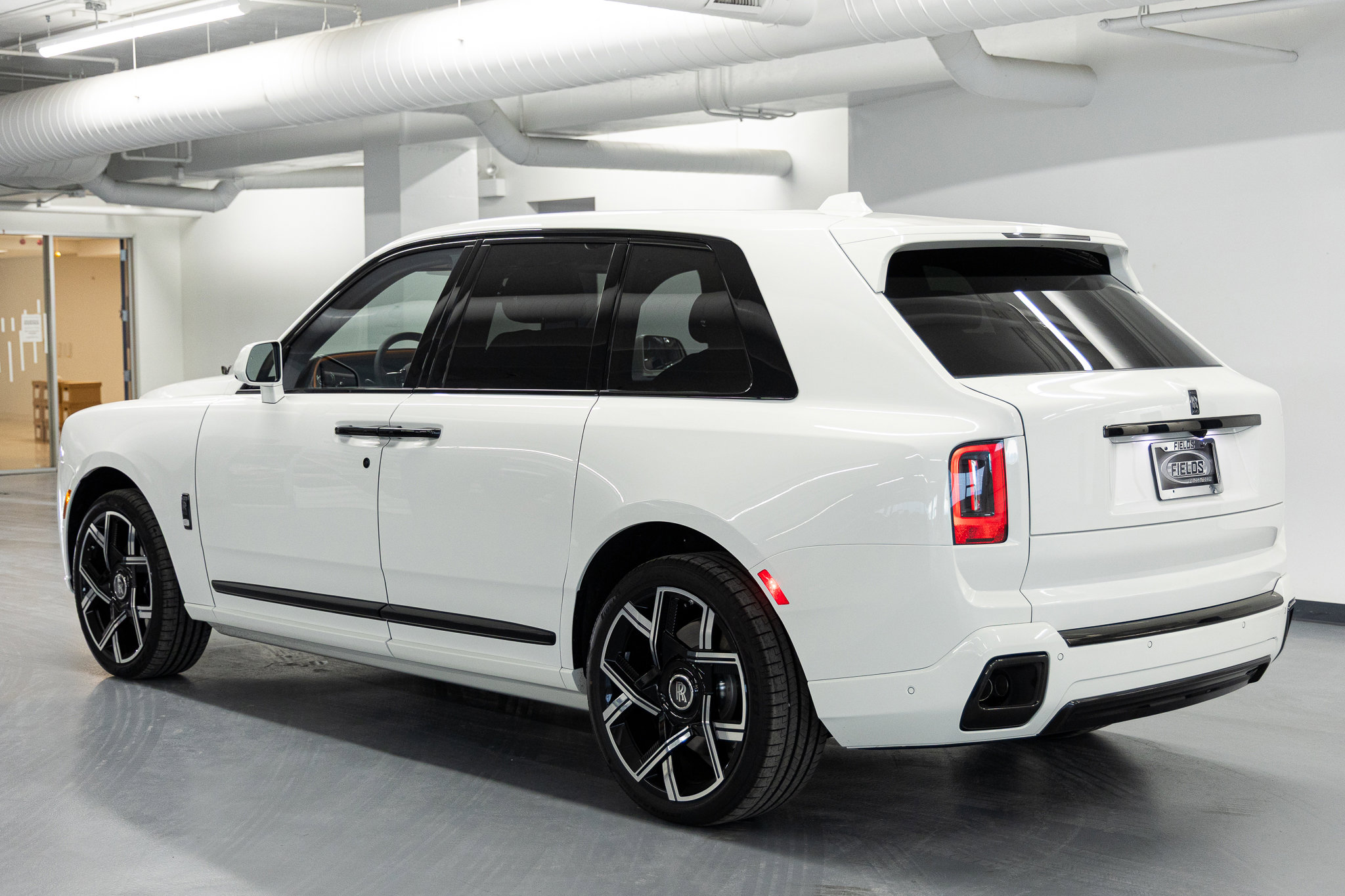 2026 Rolls-Royce Cullinan Black Badge - Photo 3