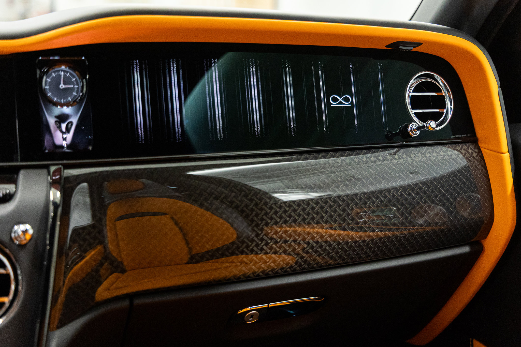 2026 Rolls-Royce Cullinan Black Badge - Photo 43