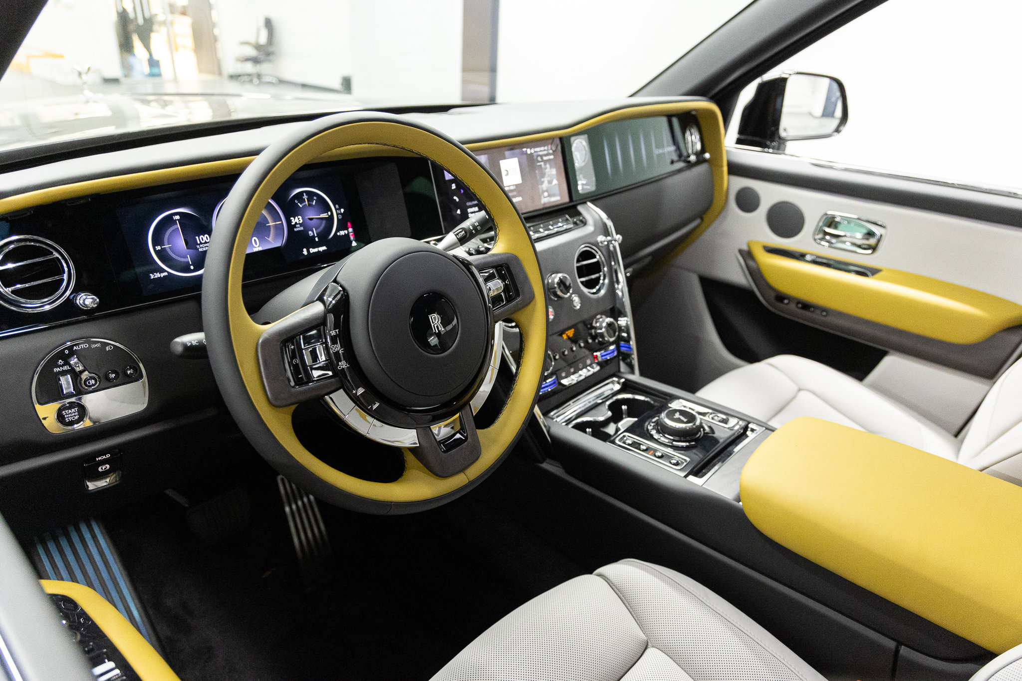 2026 Rolls-Royce Cullinan Base - Photo 29