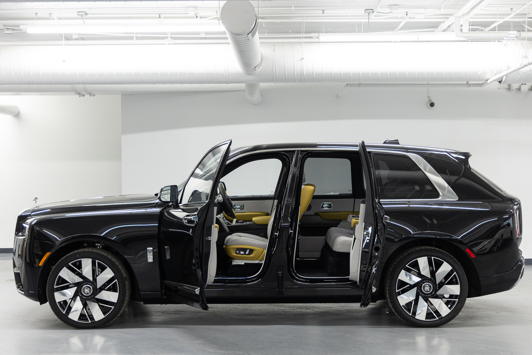 2026 Rolls-Royce Cullinan Base - Photo 8