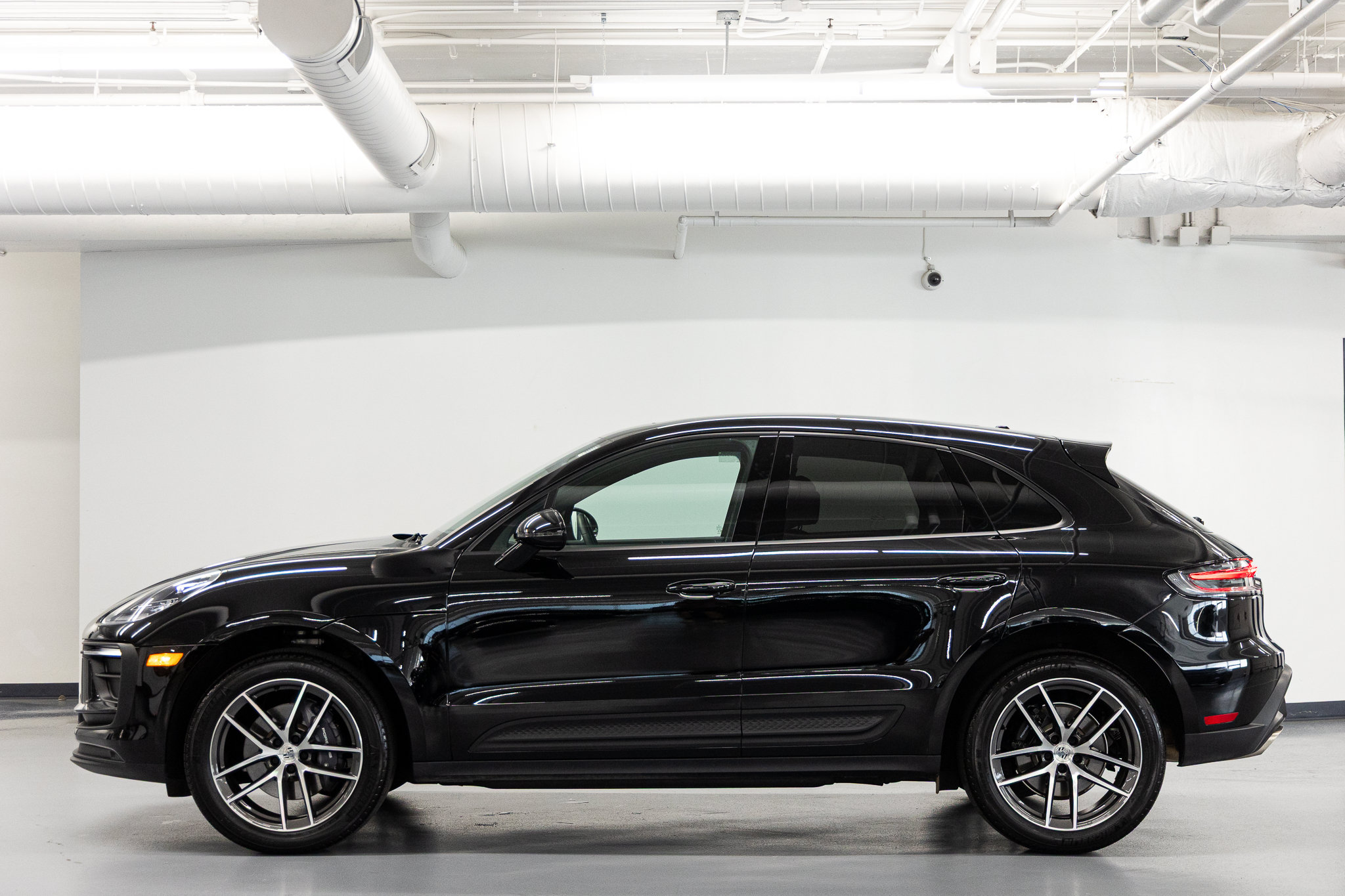 Used 2025 Porsche Macan AWD