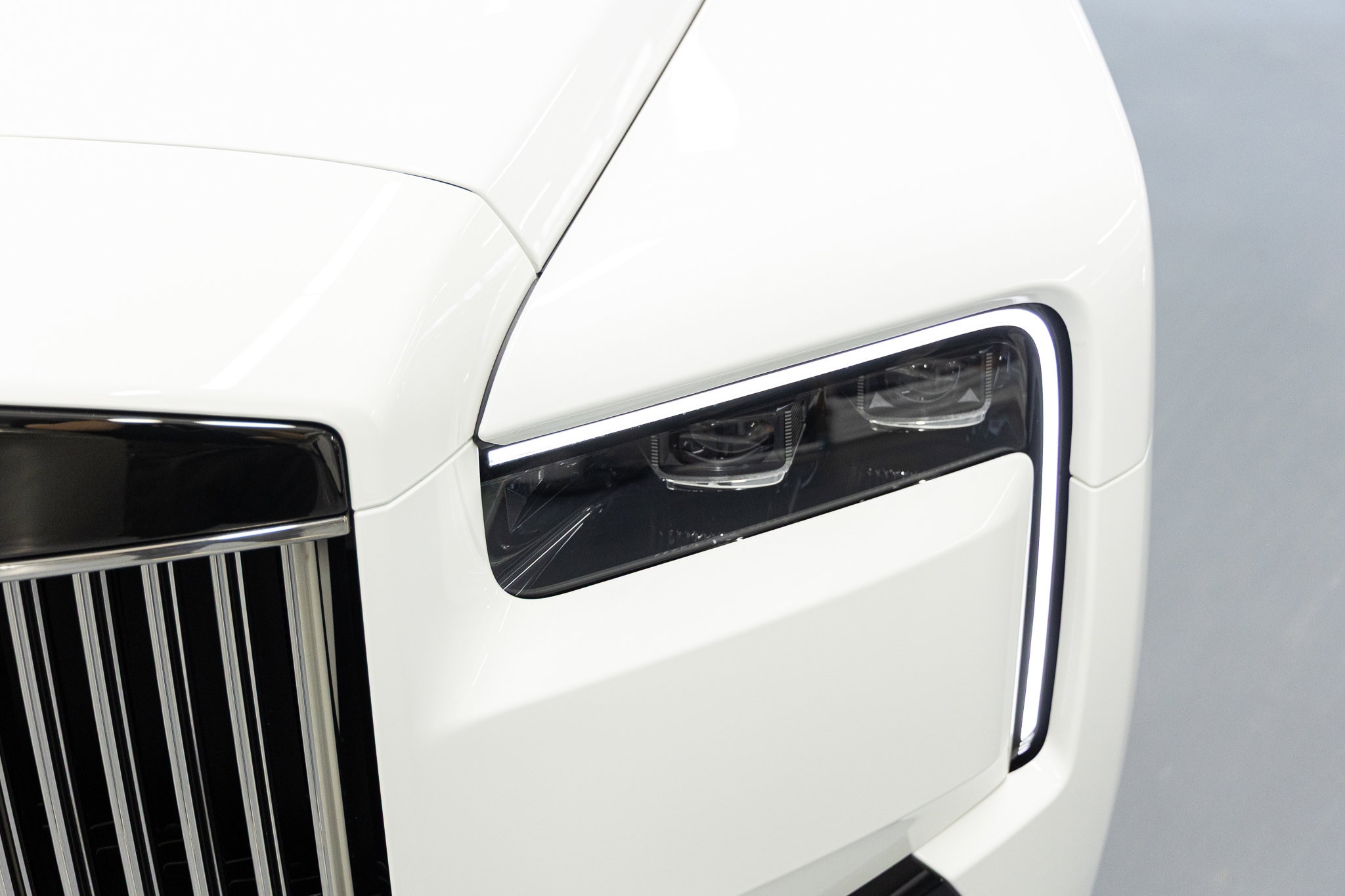 2026 Rolls-Royce Cullinan Black Badge - Photo 11
