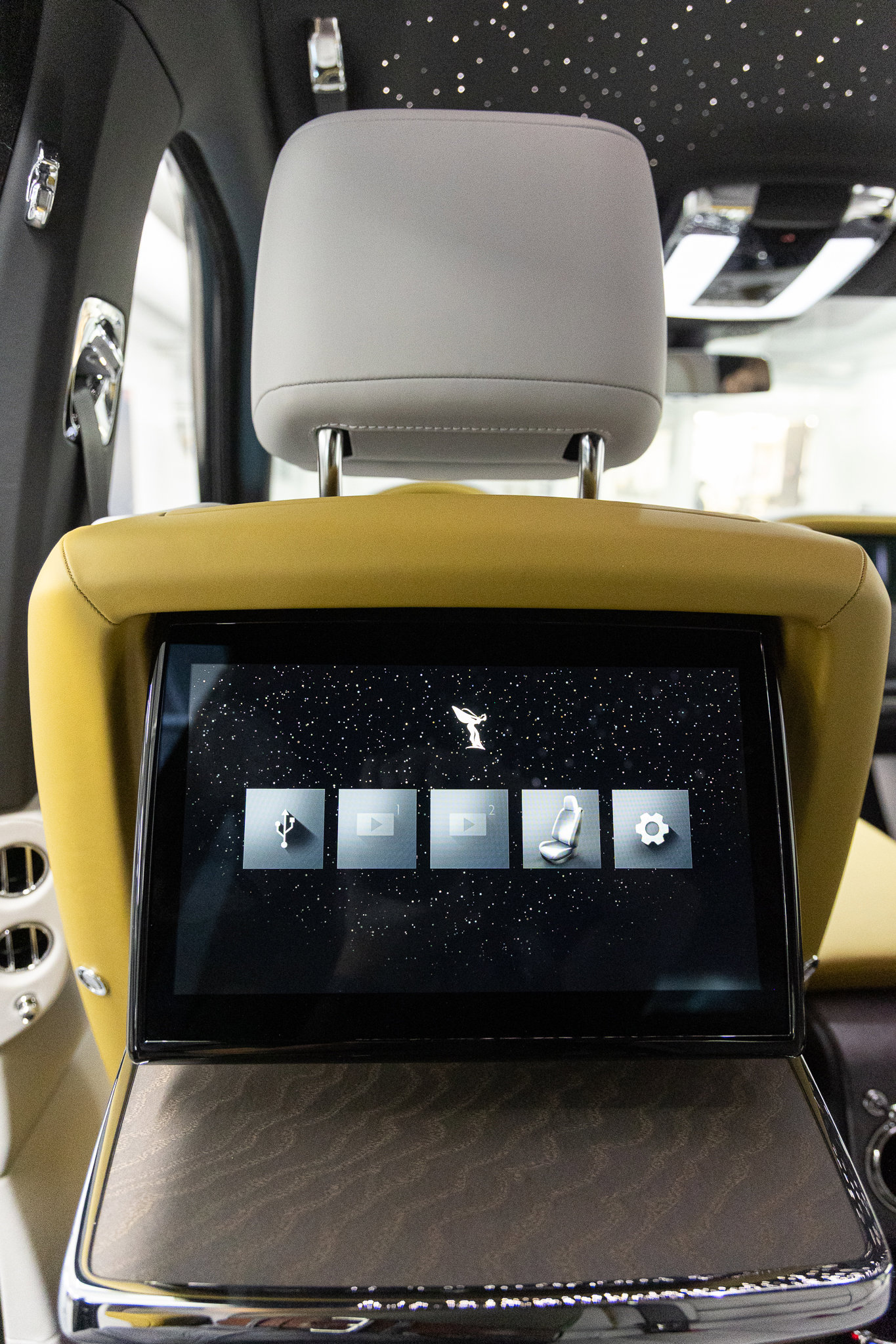 2026 Rolls-Royce Cullinan Base - Photo 36
