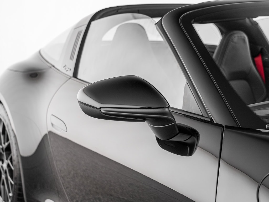 2026 Porsche 911 S - Photo 38