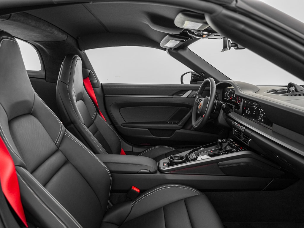 2026 Porsche 911 S - Photo 26