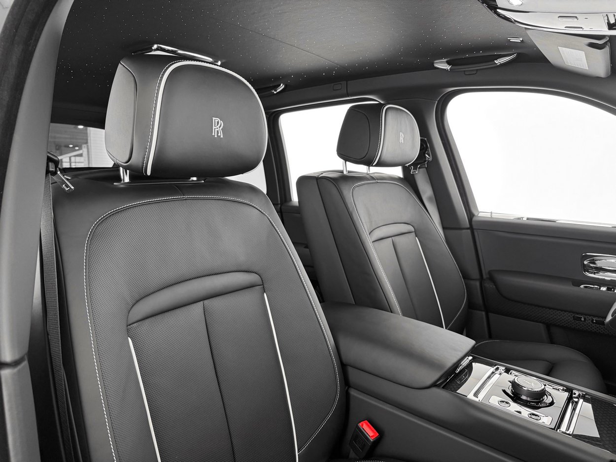 2026 Rolls-Royce Cullinan Black Badge - Photo 30