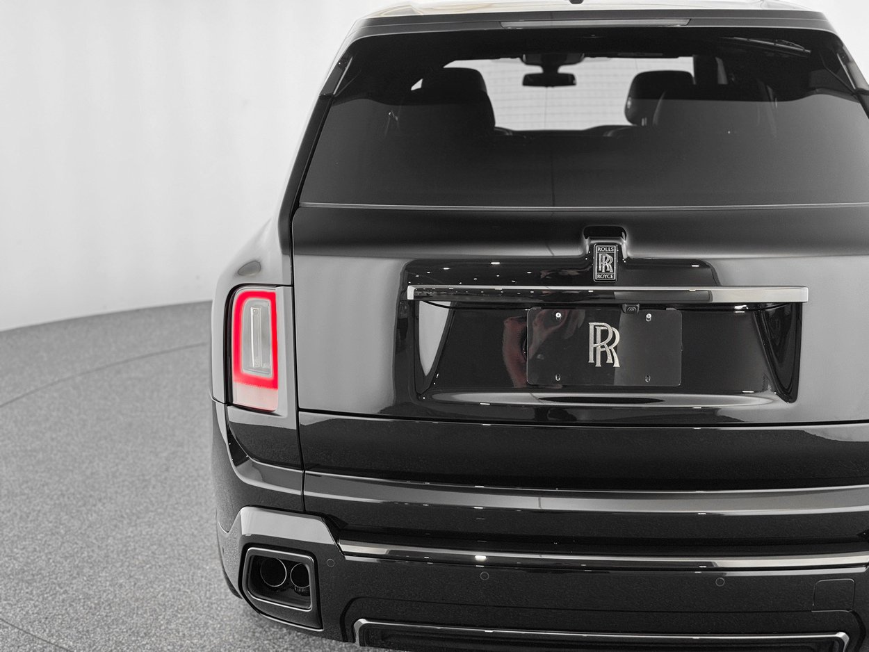 2026 Rolls-Royce Cullinan Black Badge - Photo 44