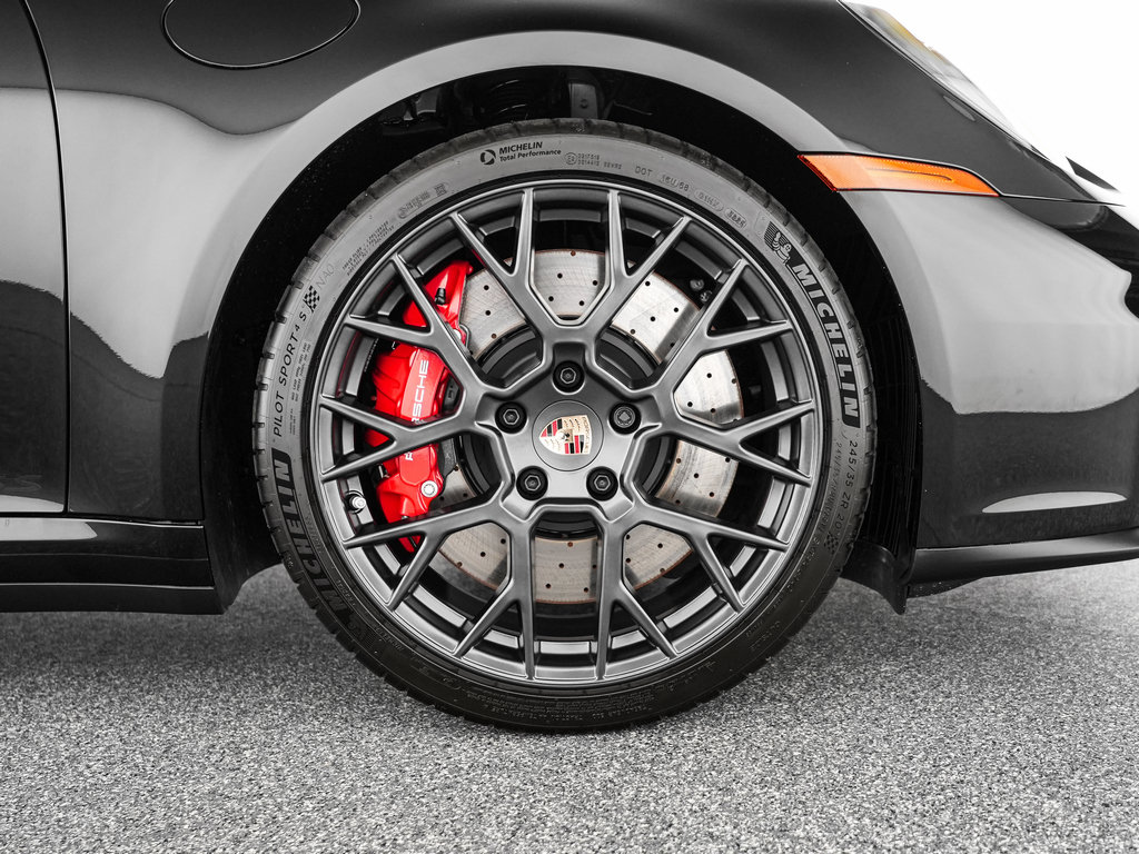 2026 Porsche 911 S - Photo 36