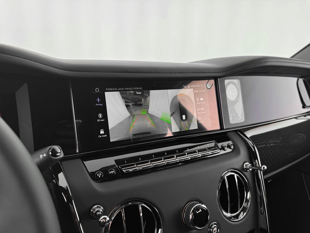 2026 Rolls-Royce Cullinan Black Badge - Photo 33