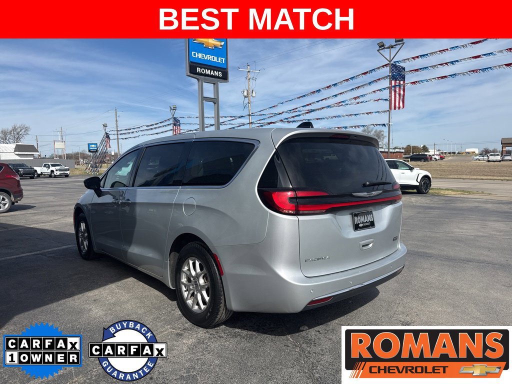 2024 Chrysler Pacifica Touring L - Photo 7