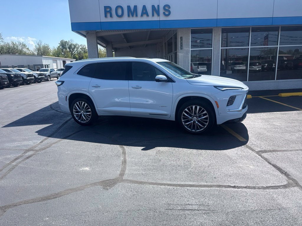Used 2026 Buick Enclave Avenir SUV