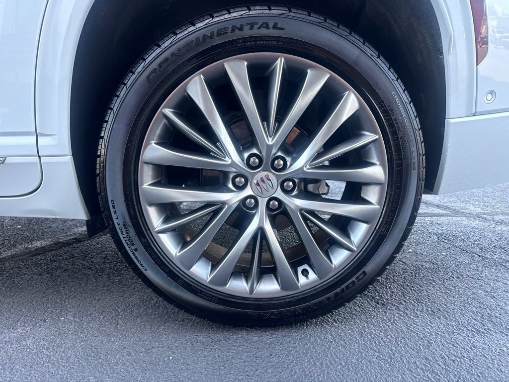 Used 2026 Buick Enclave Avenir SUV