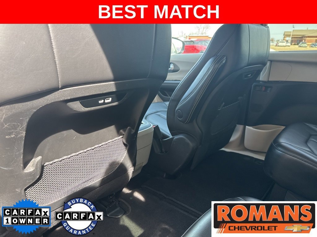 2024 Chrysler Pacifica Touring L - Photo 22