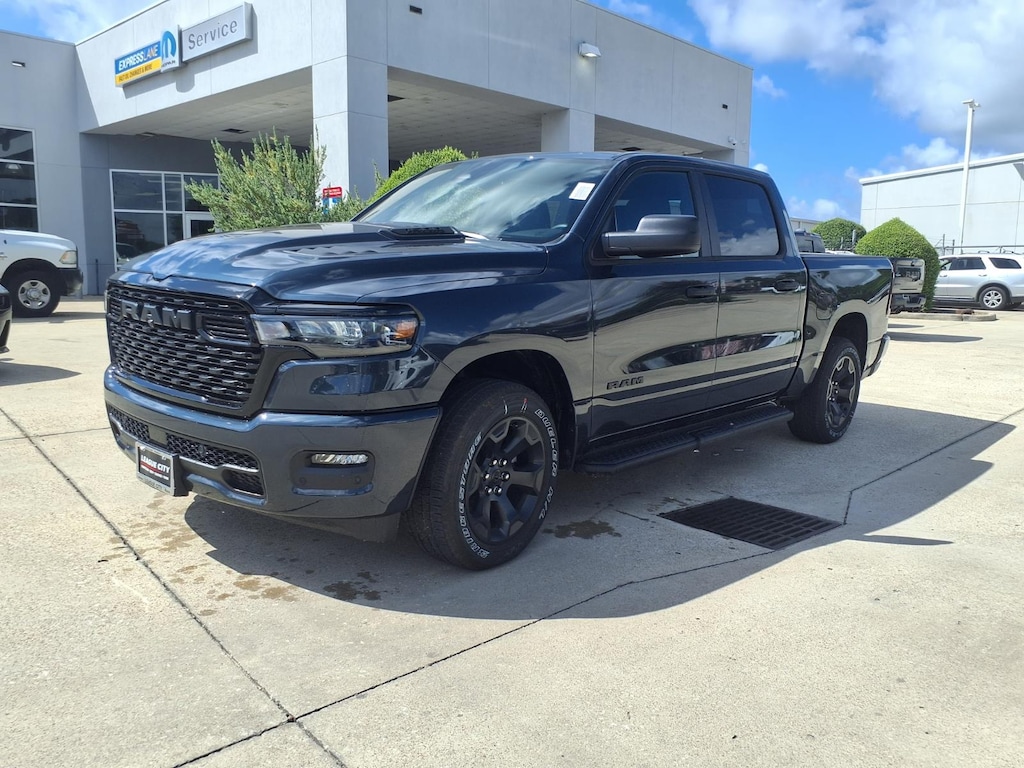 New 2026 Ram 1500 Express Crew Cab