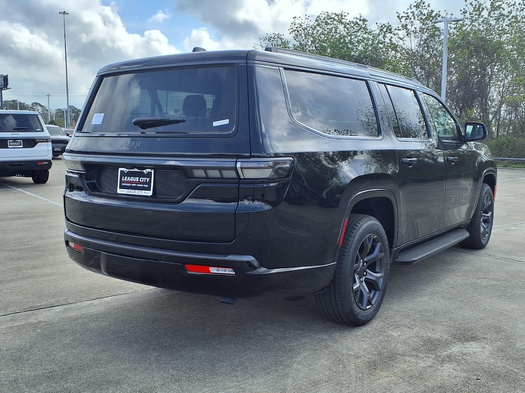 New 2026 Jeep Grand Wagoneer L Limited Altitude Sport Utility