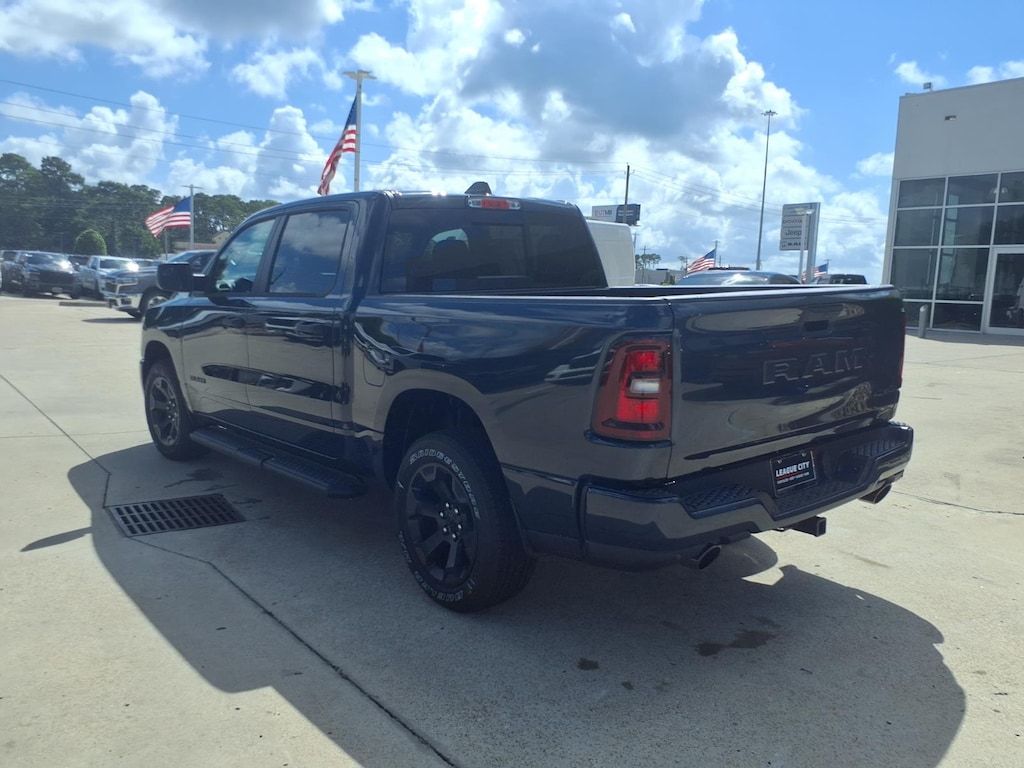 New 2026 Ram 1500 Express Crew Cab