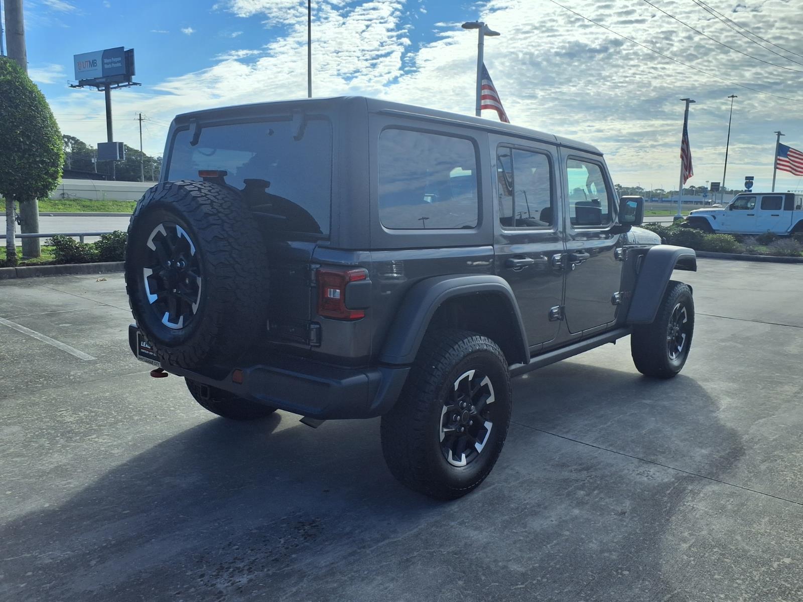 Used 2025 Jeep Wrangler Rubicon SUV