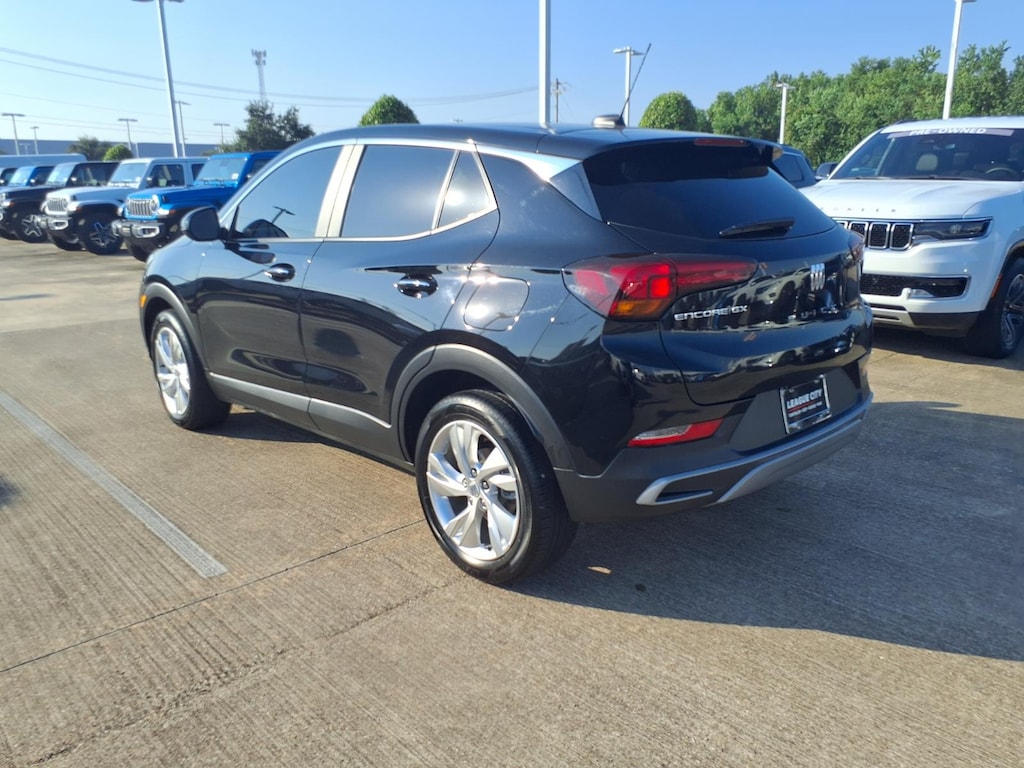 Used 2025 Buick Encore GX Preferred SUV