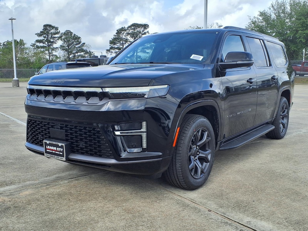New 2026 Jeep Grand Wagoneer L Limited Altitude Sport Utility