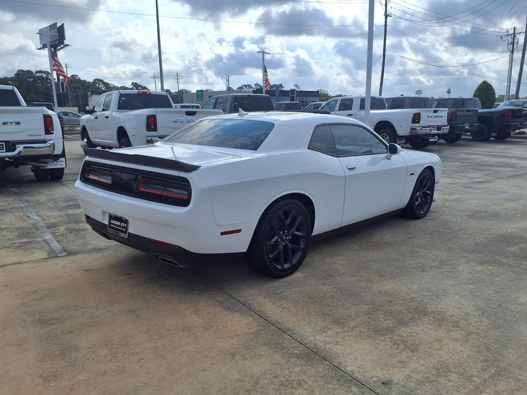 Used 2023 Dodge Challenger R/T Coupe