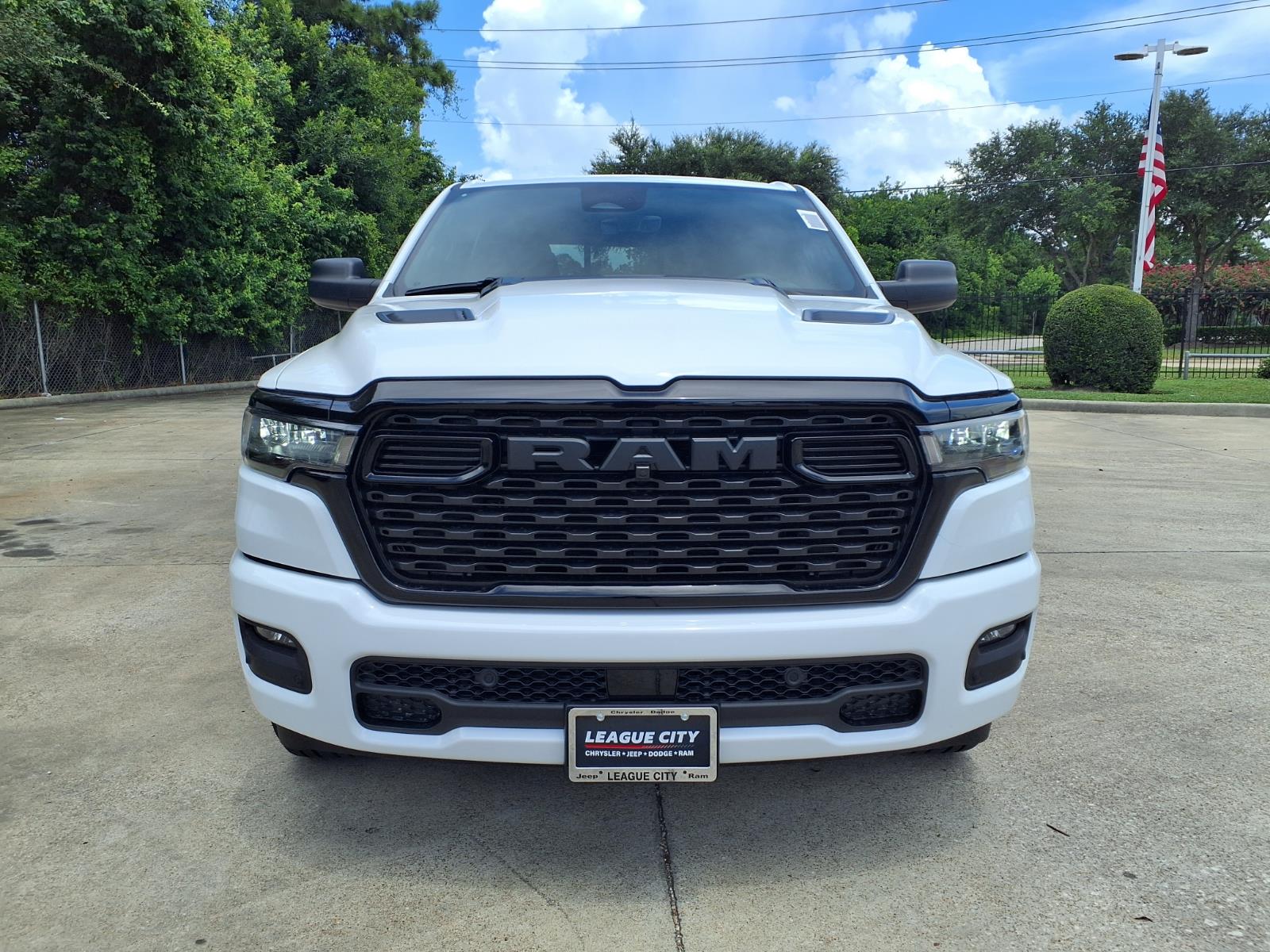 New 2026 Ram 1500 Express Crew Cab