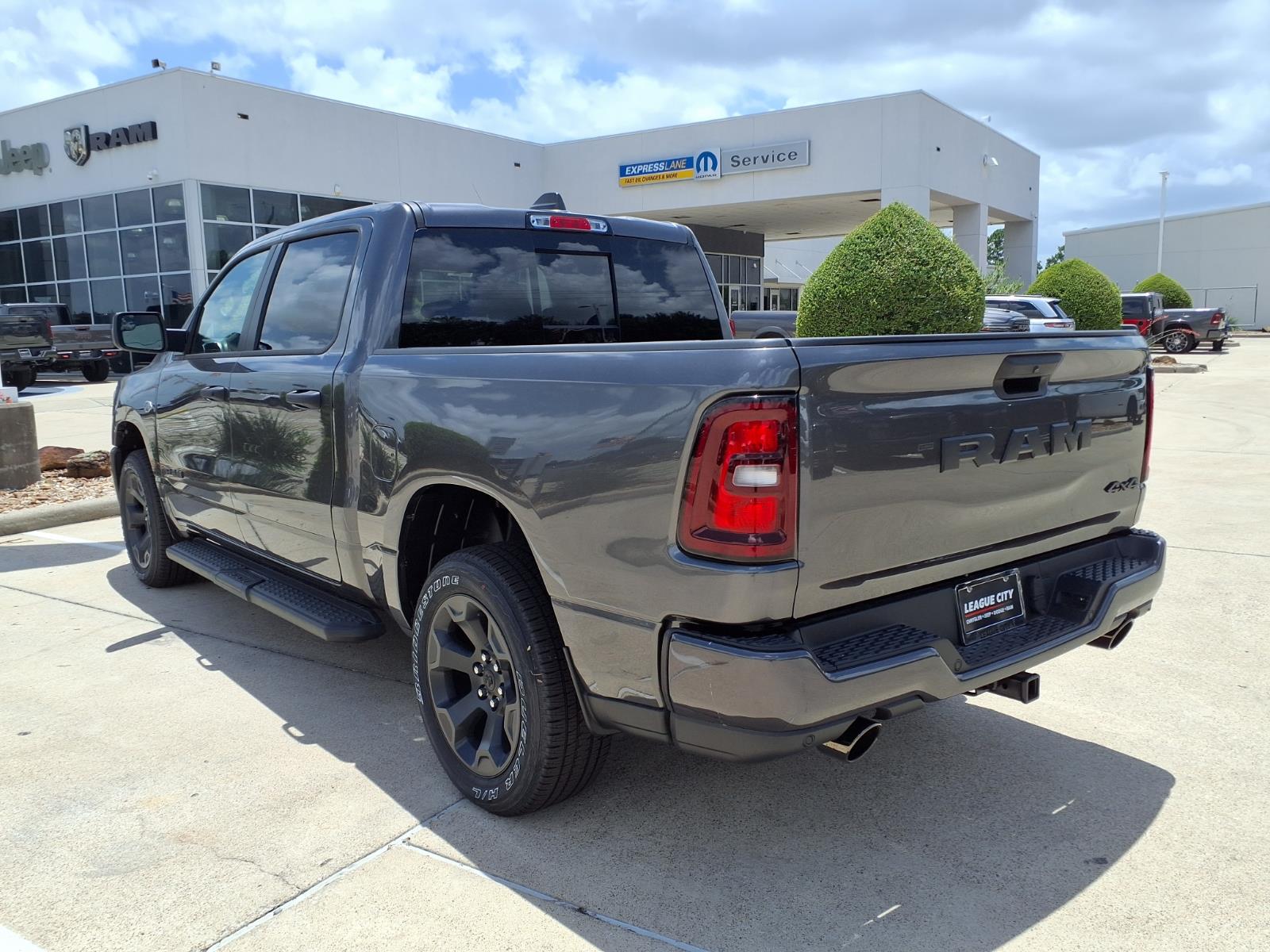 New 2026 Ram 1500 Express Crew Cab