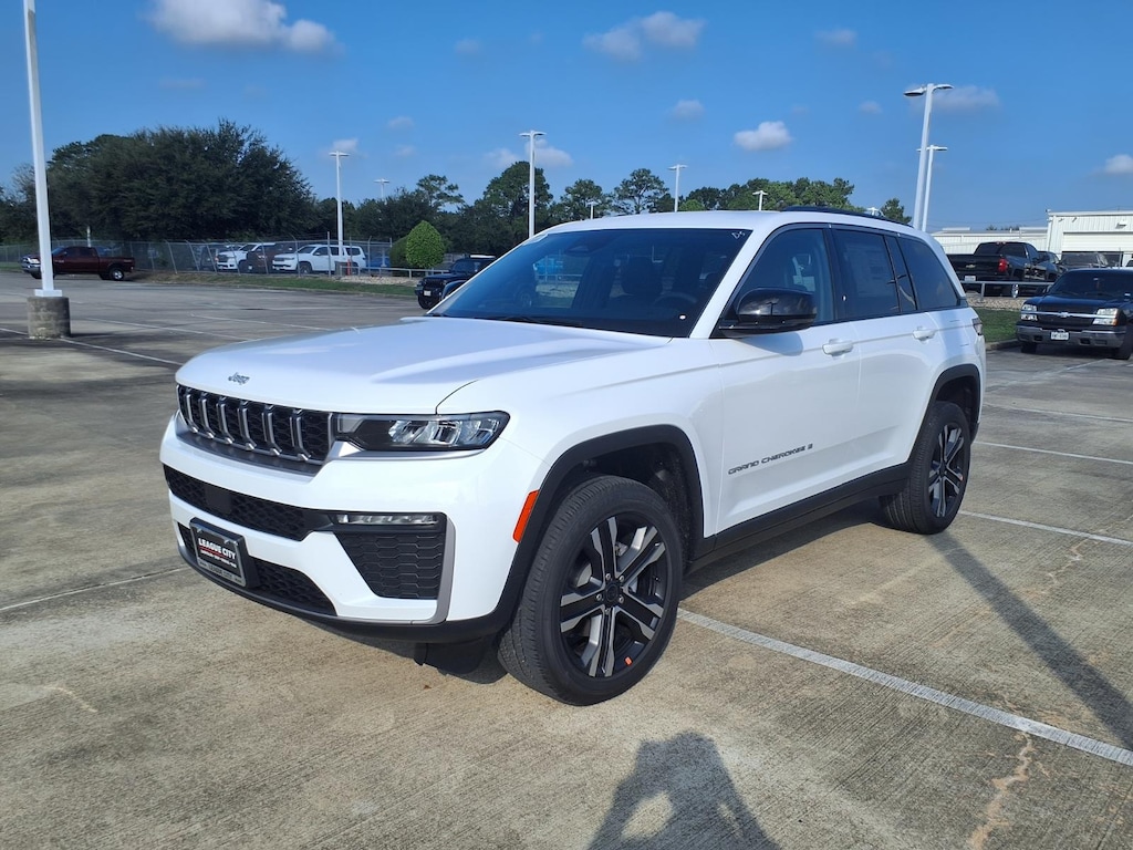 New 2027 Jeep Grand Cherokee LIMITED 4X2 Sport Utility
