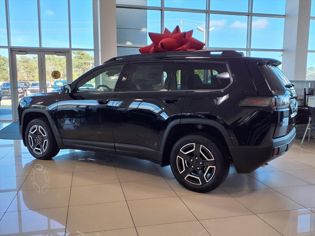 New 2026 Jeep Cherokee Laredo Sport Utility