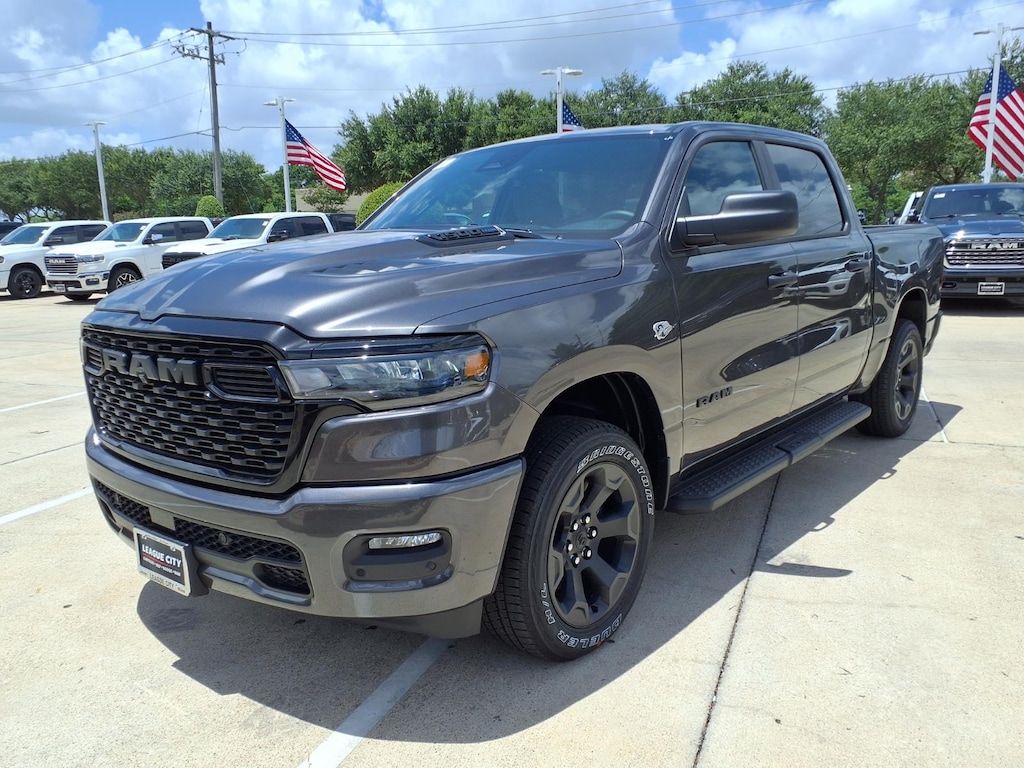 New 2026 Ram 1500 Express Crew Cab