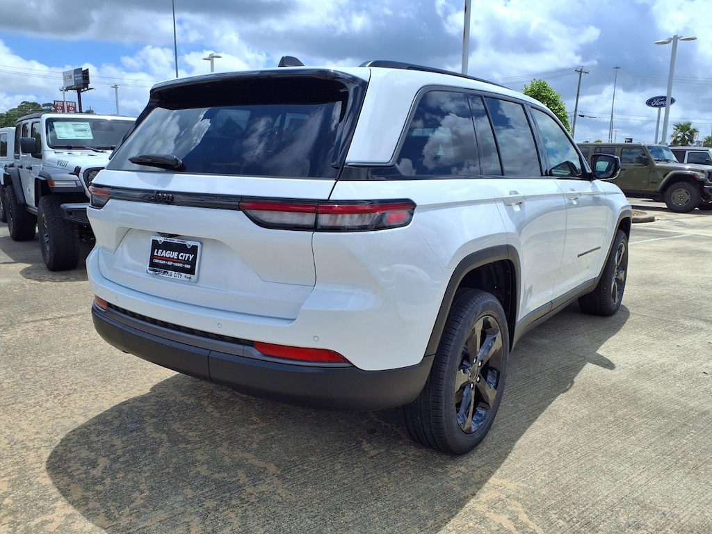 New 2026 Jeep Grand Cherokee Limited Sport Utility