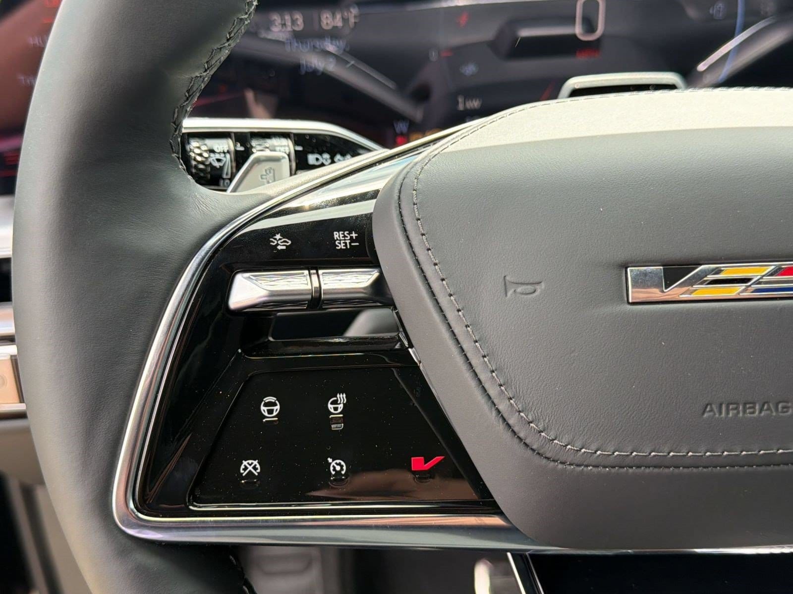 2026 Cadillac LYRIQ V - Photo 16