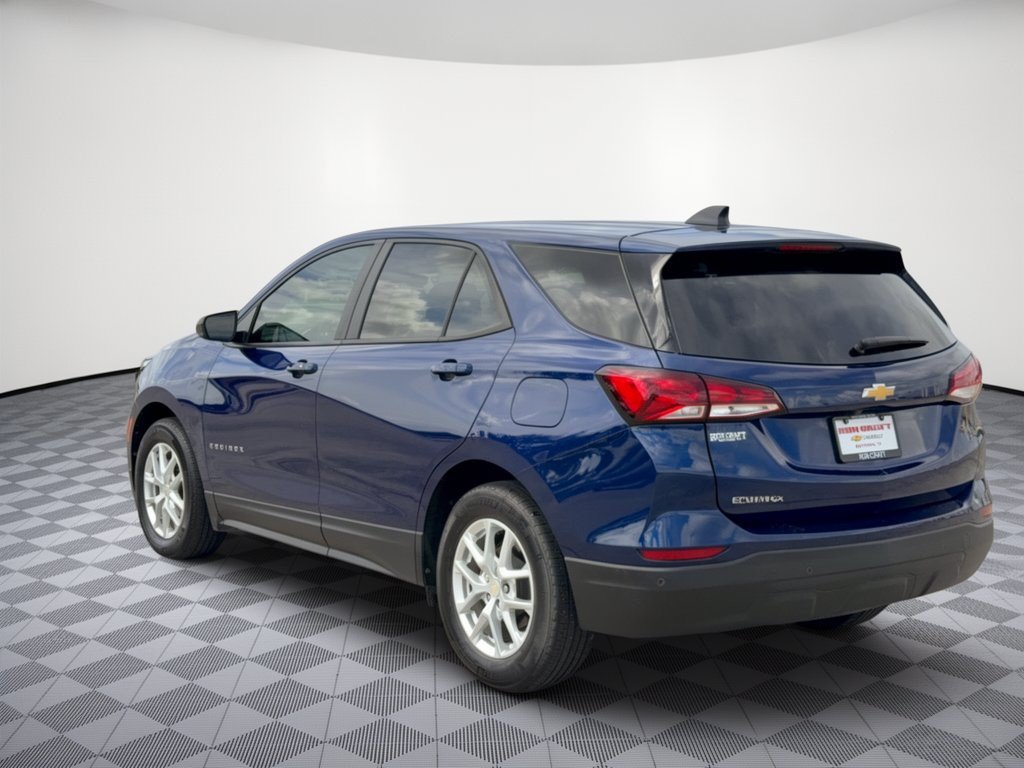 Used 2023 Chevrolet Equinox LS SUV