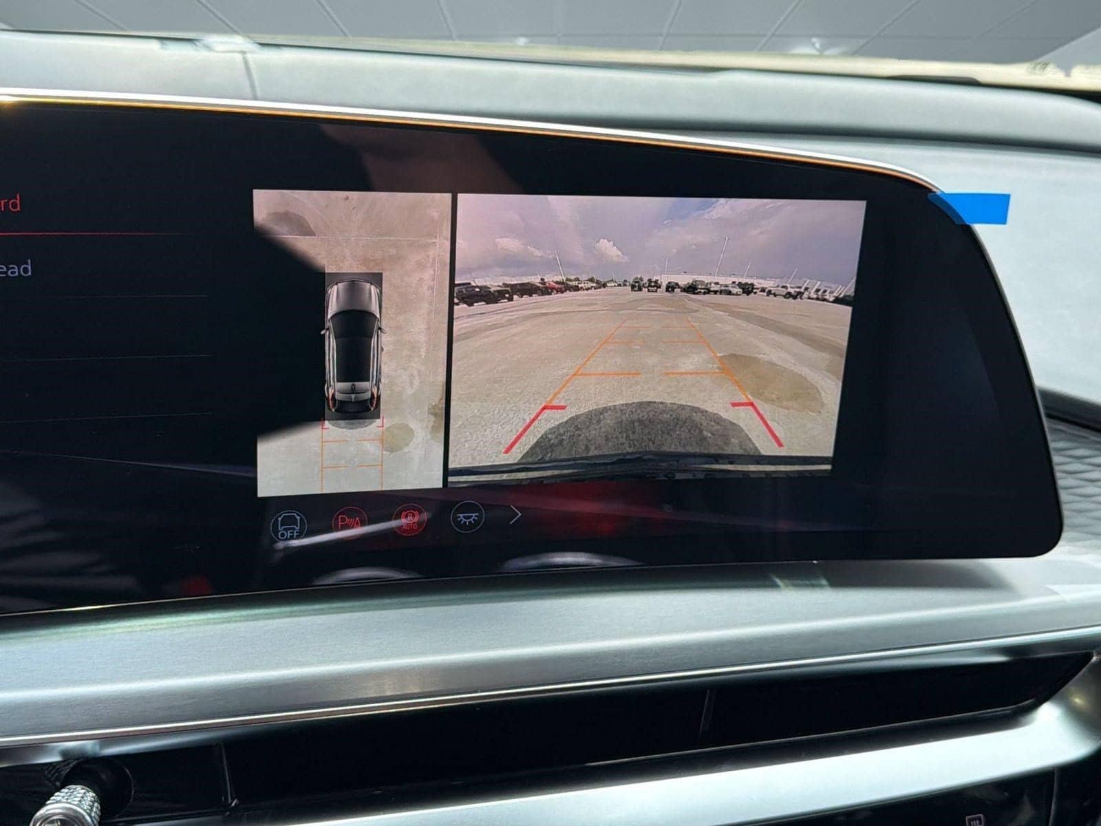 2026 Cadillac LYRIQ V - Photo 18