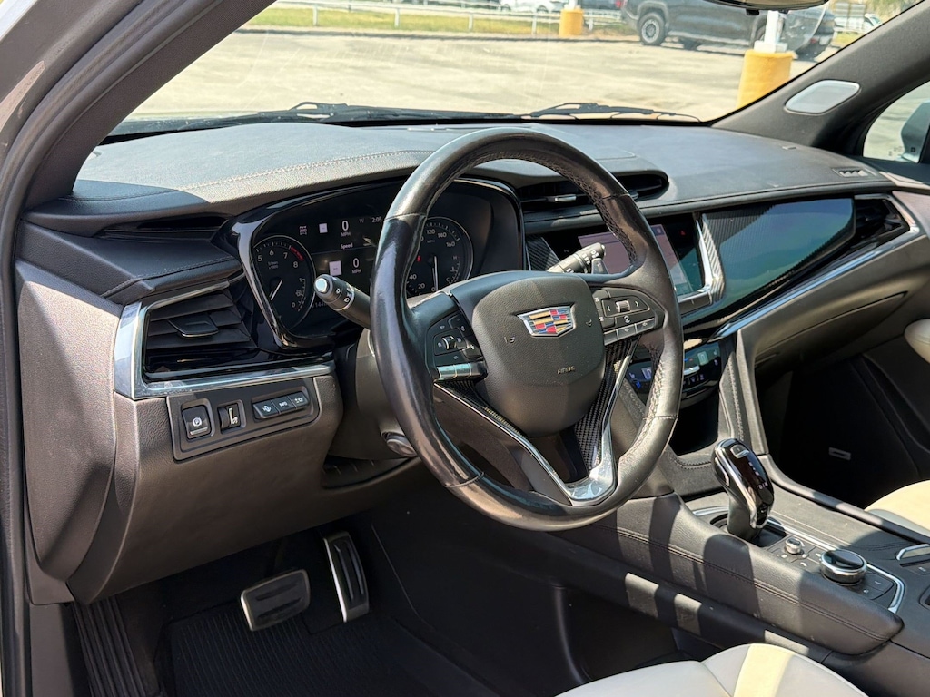 Used 2023 CADILLAC XT6 AWD Sport SUV