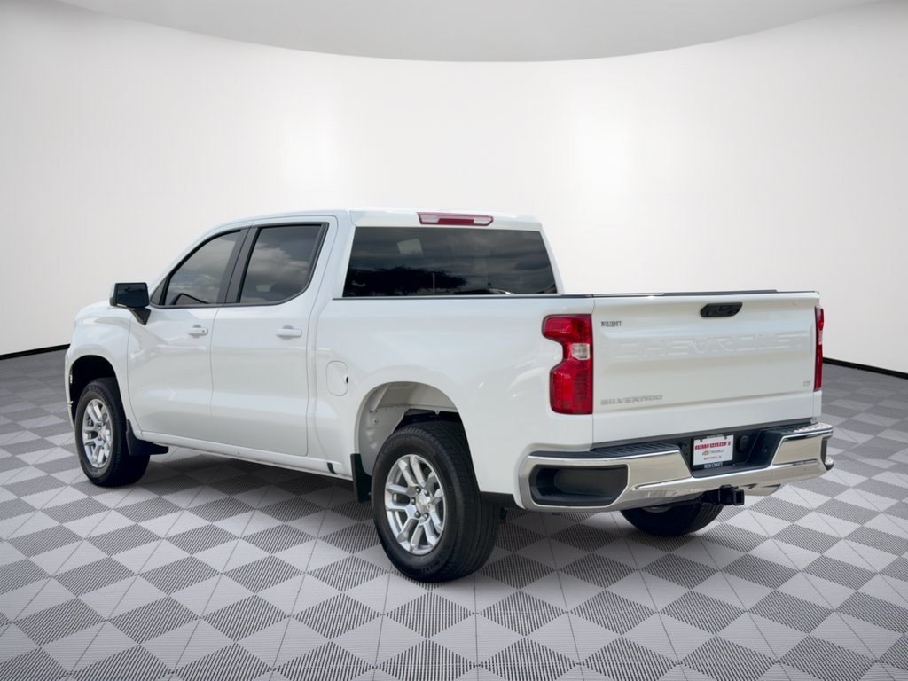 2026 Chevrolet Silverado 1500 LT - Photo 3