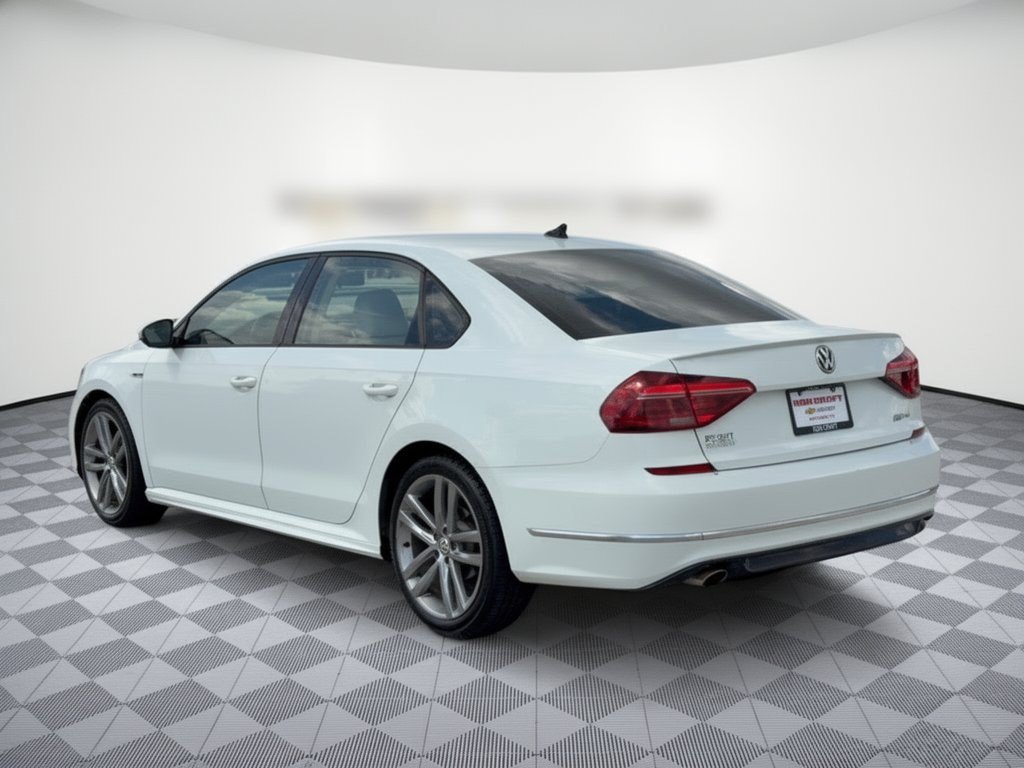 Used 2018 Volkswagen Passat 2.0T R-Line Sedan