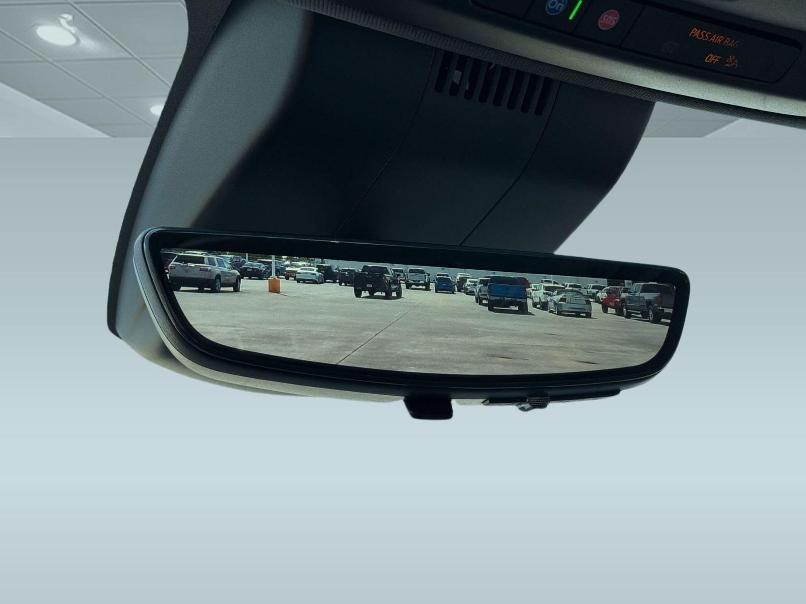 2025 Chevrolet Suburban Premier - Photo 18