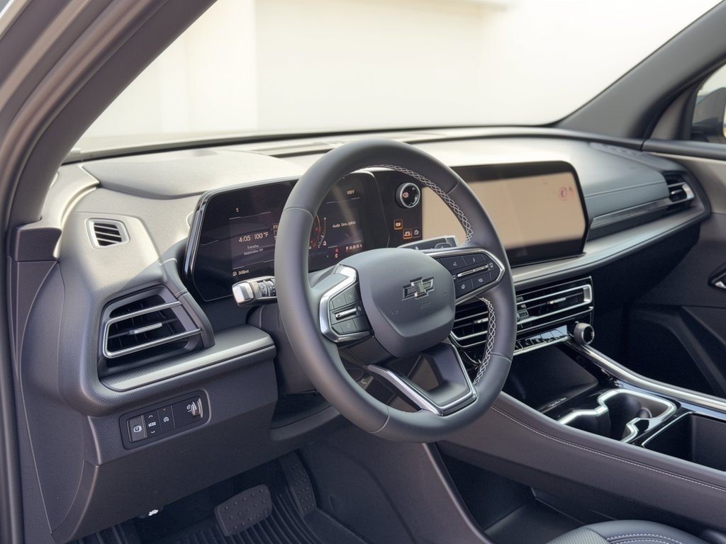 New 2027 Chevrolet Traverse LT SUV