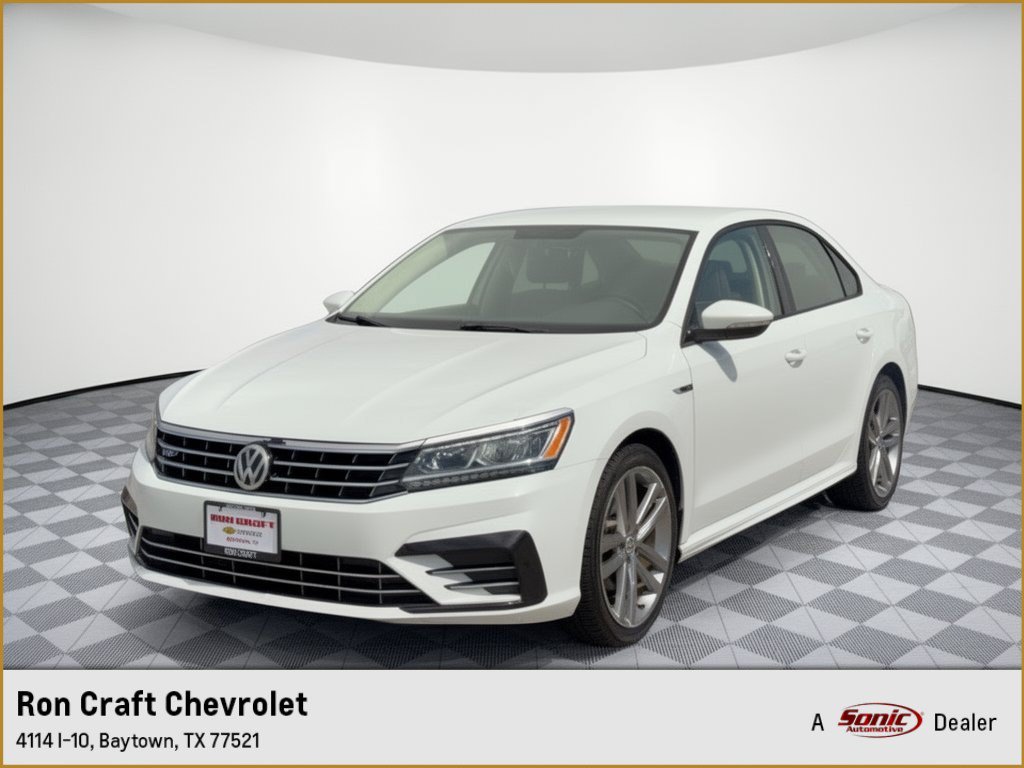 Used 2018 Volkswagen Passat 2.0T R-Line Sedan