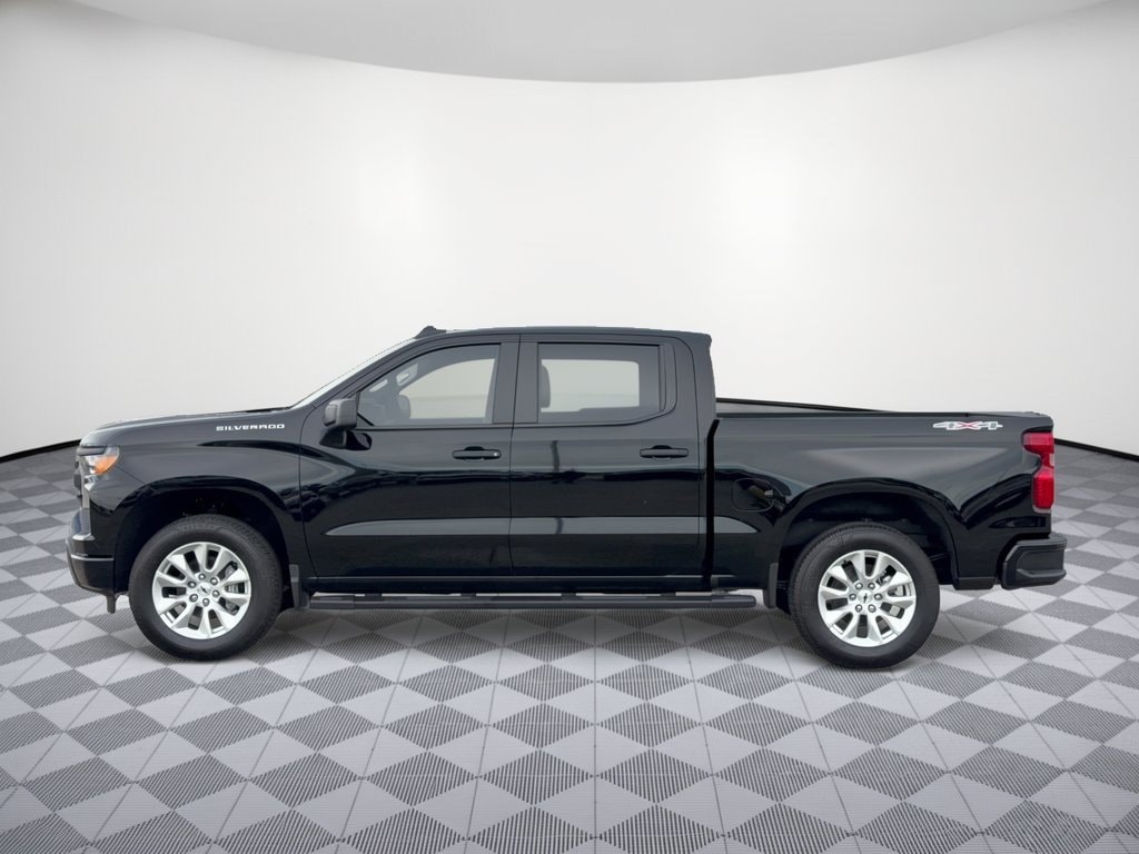 New 2026 Chevrolet Silverado 1500 Custom Truck