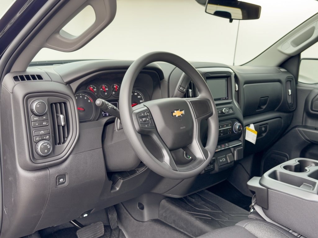 New 2026 Chevrolet Silverado 1500 Custom Truck